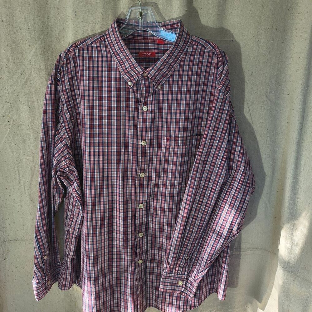 Izod Men's Size 2 X Large Red Plaid Button Down Long Sleeve Shirt